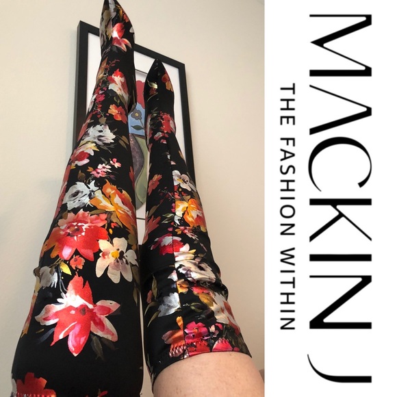 3/$30 Mackin J Over the Knee Floral Boots - Picture 8 of 9